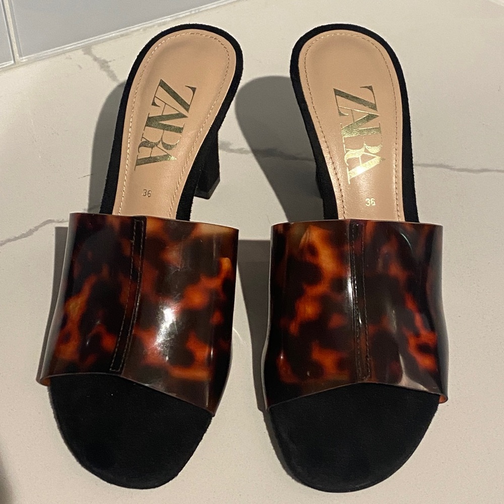 Zara Tortoise Slides, EU size 36 - Picture 3 of 10